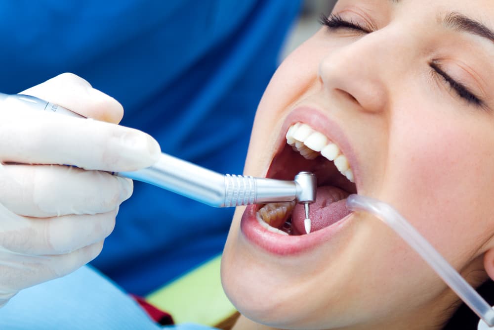 Implantology And Advanced Dental Care
