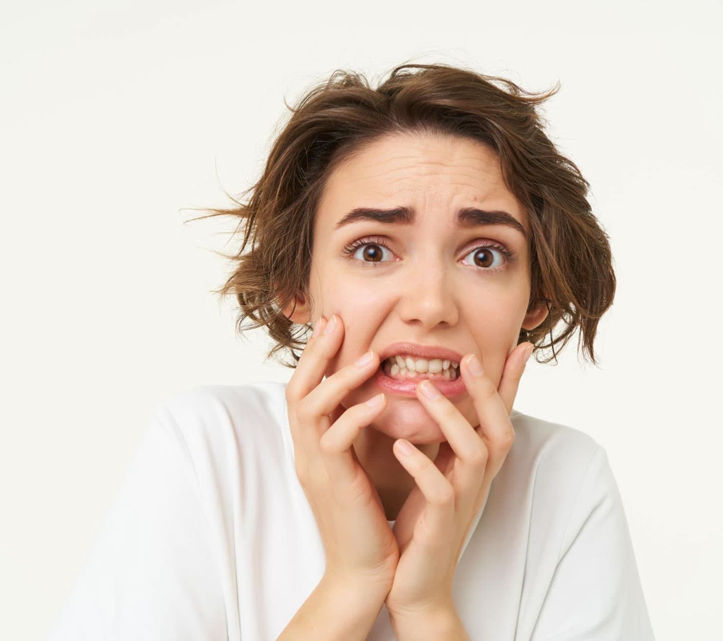 signs-you-may-need-dental-clip-treatment